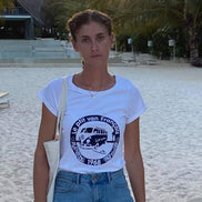 T-shirt Femme Le ptit van à la plage Blanc